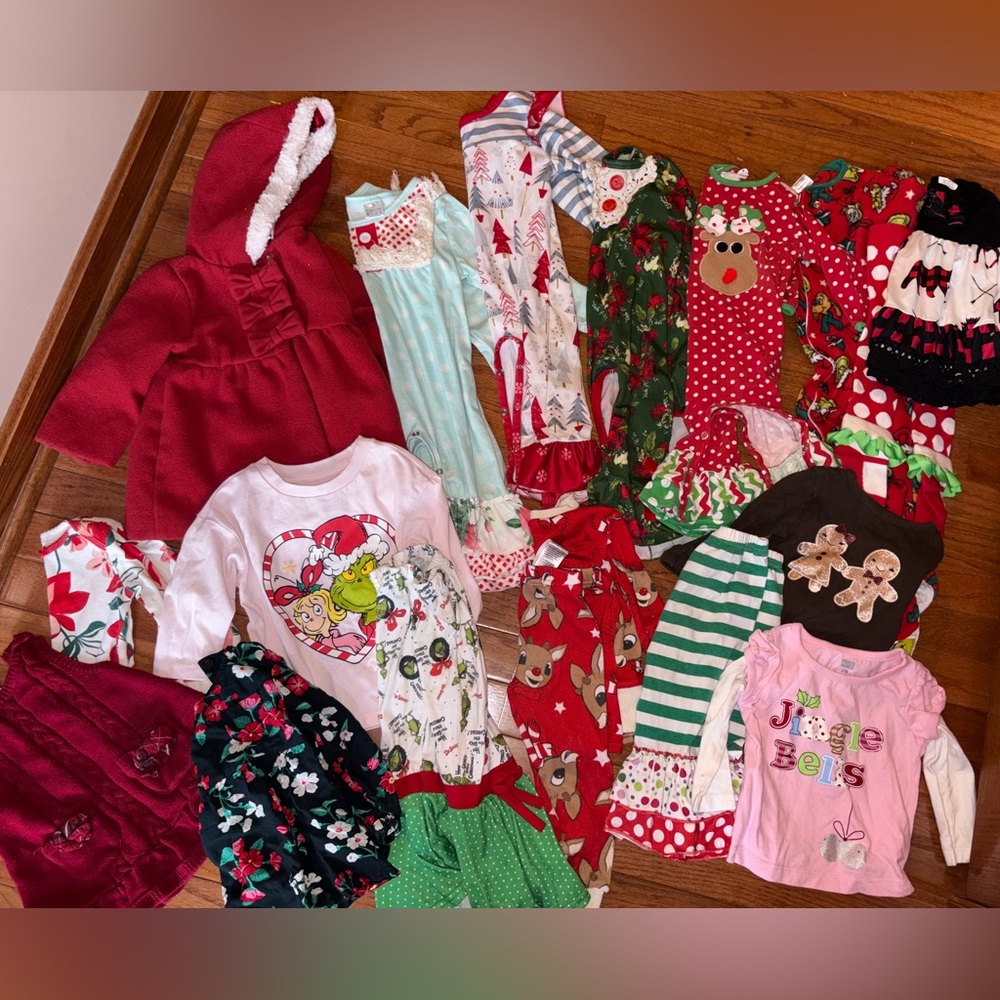 Christmas Bundle ❤️ baby girl 12 mo